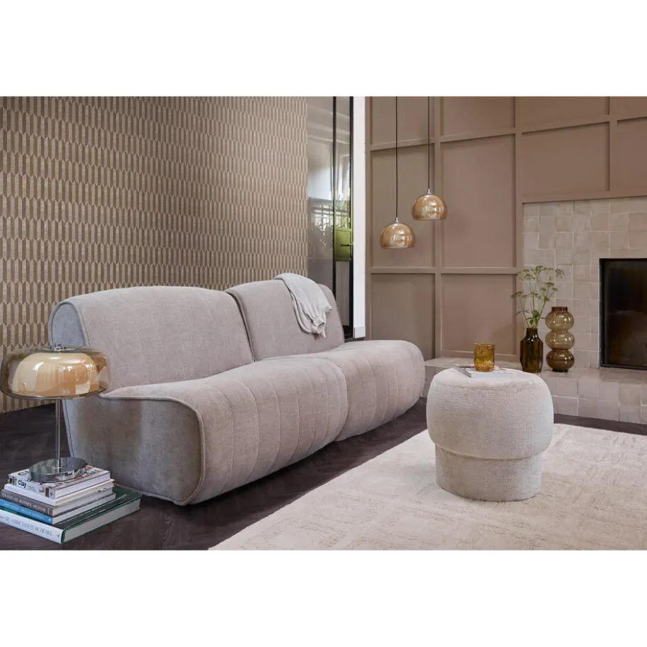 Poef Giba|Kwantum Hot